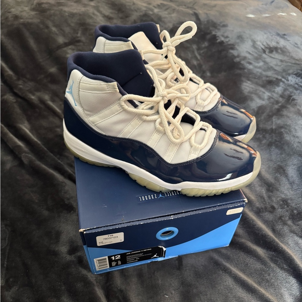 Jordan 11 Win like 82 UNC used